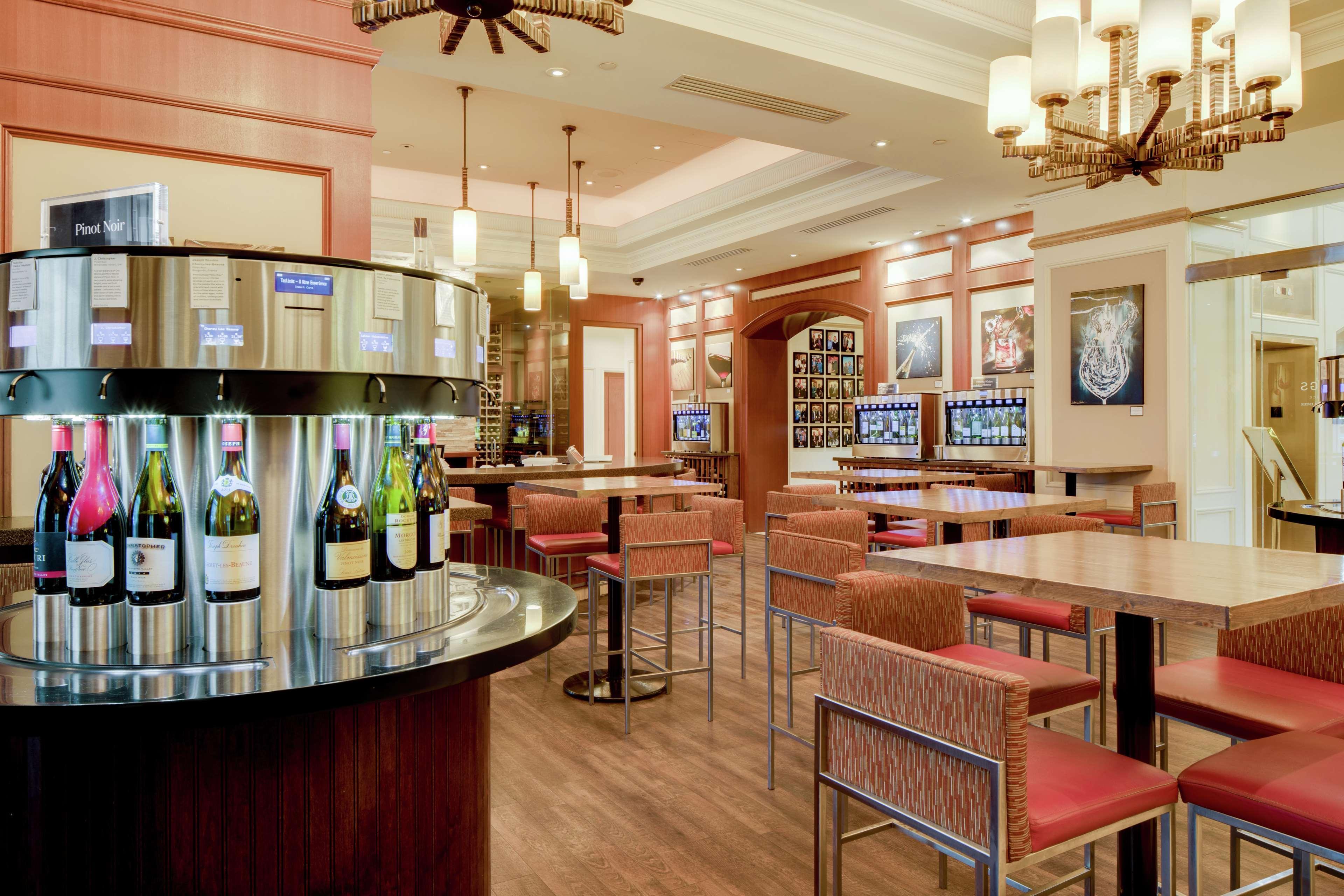 Hotel Conrad 5*
